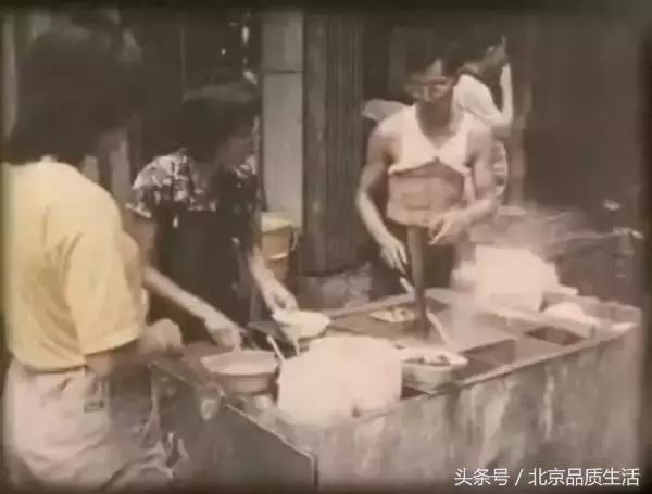 火遍全香港的车仔面终于登陆北京，连嘻哈侠第一站都要来这里！