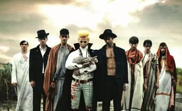 权志龙身材大变样,权志龙这么矮为什么穿衣好看