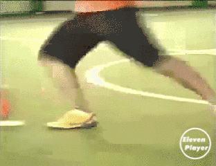 足球过人技巧小学生五年级,五人足球花式过人集锦