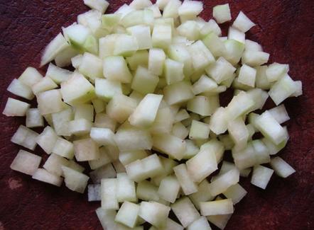 不谨慎被晒黑了怎么办,夏天被晒得肤色不均匀怎么办