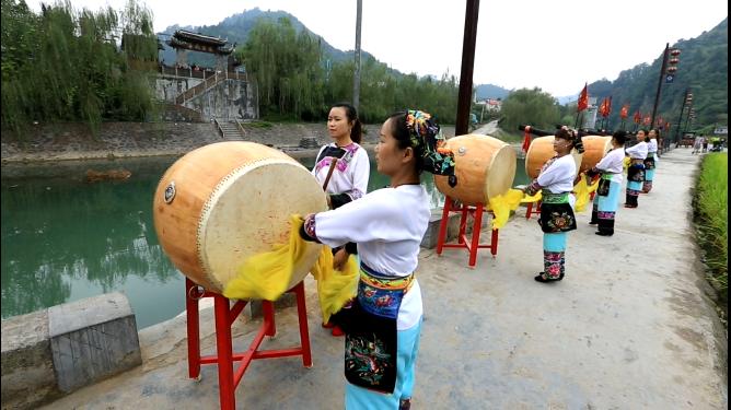 葫芦镇大岩苗族苗鼓,苗族的鼓有什么意义