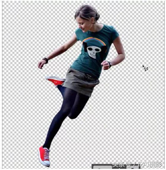 IPAI摄影搜罗PS教材：合成站在手机中踢足球的3D手机海报