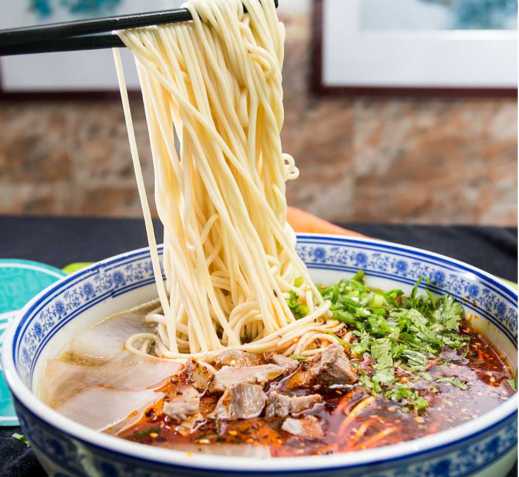 黄焖鸡在美国火了,黄焖鸡都已经走出国门了