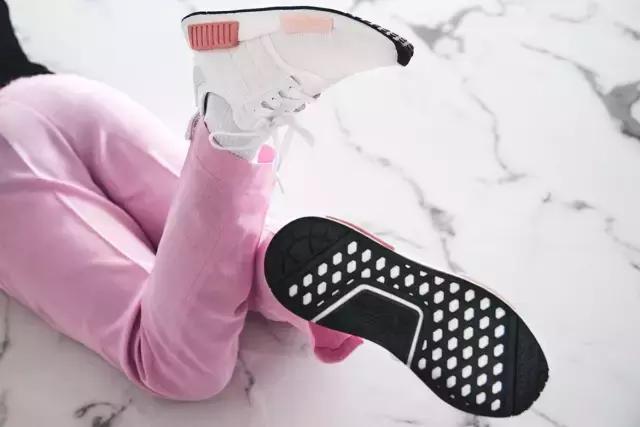 最新球鞋便宜又实用,新发布的球鞋去哪里抢购