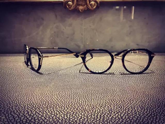 一日一物分享,井柏然同款黑框眼镜