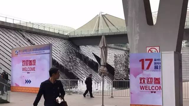 一日一物分享,井柏然同款黑框眼镜