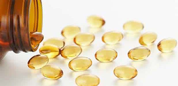 多囊卵巢该如何调理饮食？需要关注哪些日常习惯？