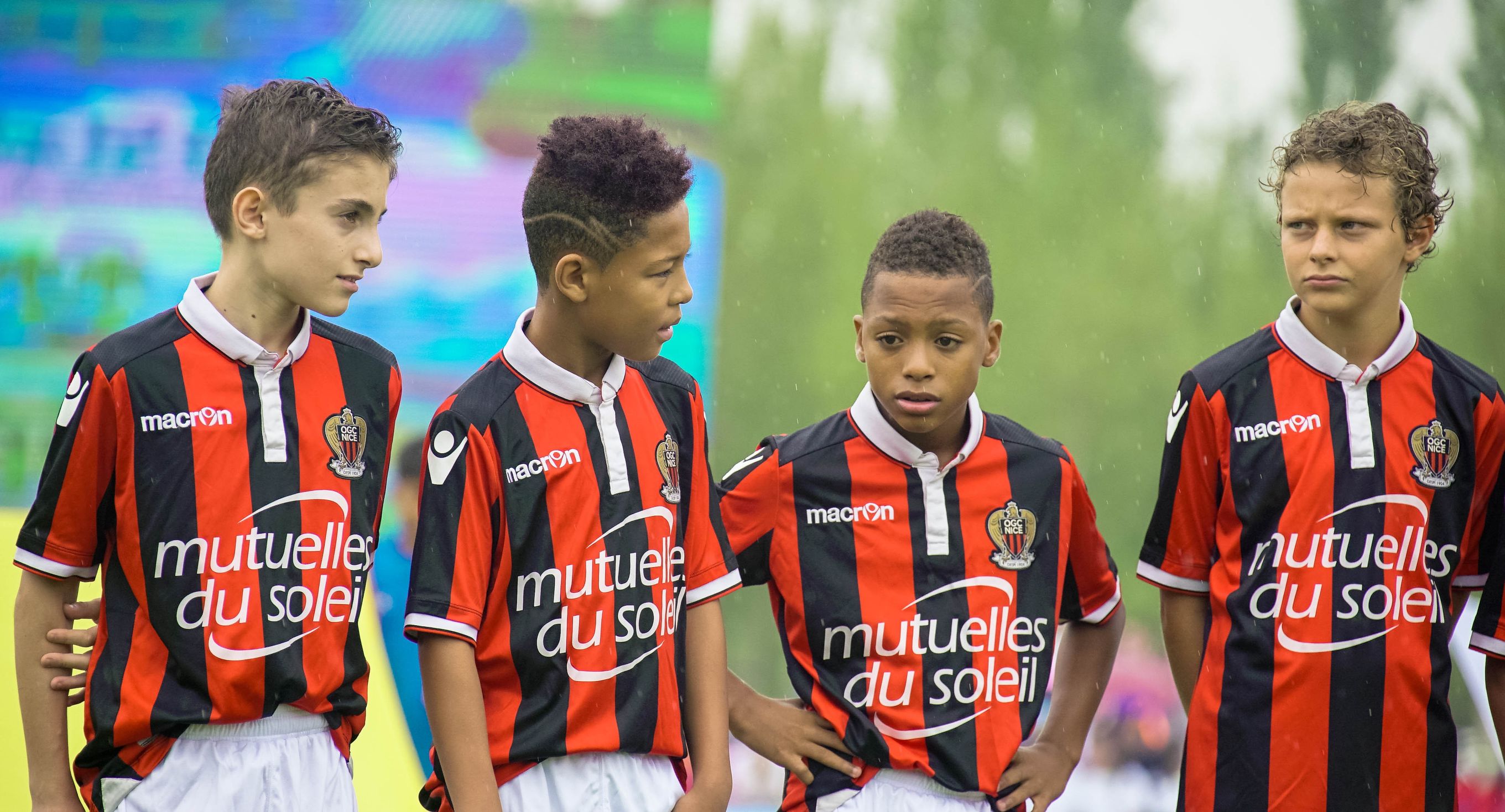 罗纳尔迪尼奥去包头,罗纳尔迪尼奥现身卡塔尔世界杯