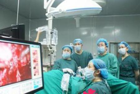 孕期老是吃药会对胎儿胎盘老化吗,孕期胎盘变墨绿怎么办