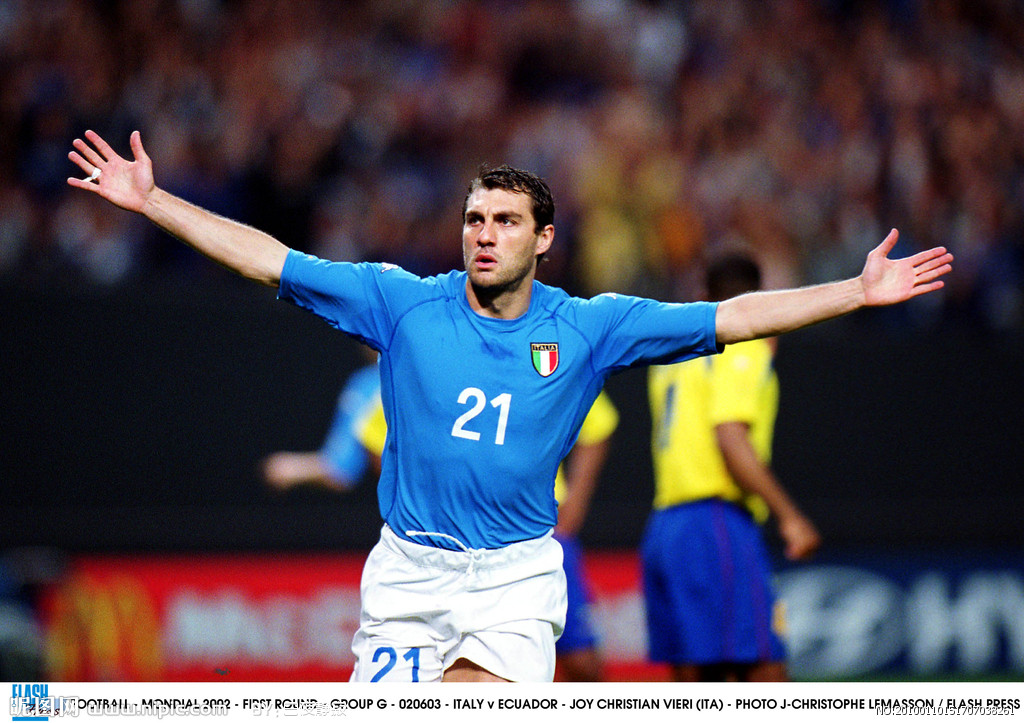 十二怒汉站位解说,十二怒汉站位是什么经典镜头