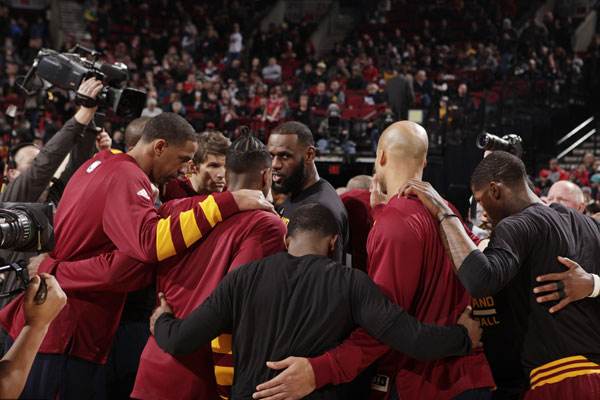 场均6分什么意思,场均6个三分