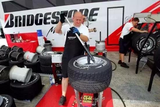 哪个品牌的汽车轮胎比较好,哪个品牌汽车轮胎好