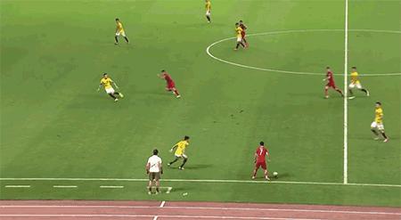 舒克拉拉执法亚冠东亚区半决赛,舒克拉拉裁判