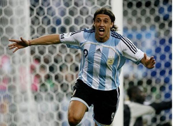 十二怒汉站位解说,十二怒汉站位是什么经典镜头