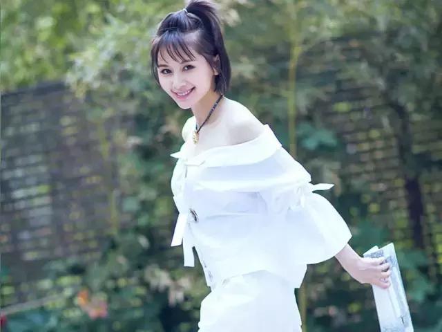 头发乱怎么扎低丸子头,头发尴尬期的各种扎法