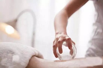 类风湿拔罐刮痧有帮助吗,类风湿拔罐放血有效果吗