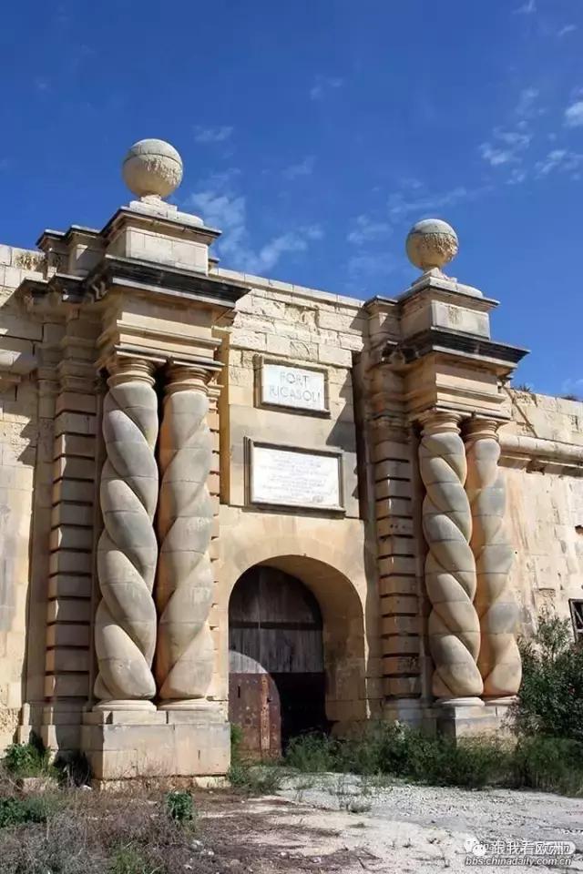 权力的游戏龙石岛取景,权力的游戏哪一集有镜头