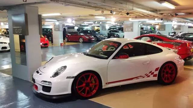 宝马m5在香港售价 (官方认证二手车宝马m5)