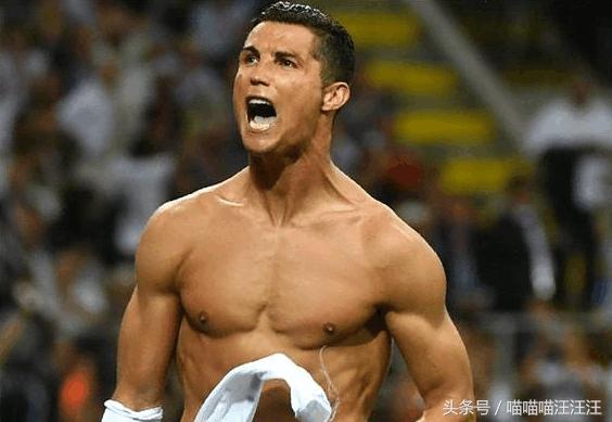 C罗获欧洲最佳球员！成足球获奖专业户创纪录！