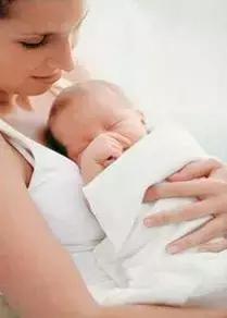 产妇中暑头痛出月子会好吗,山东产妇坐月子中暑热死