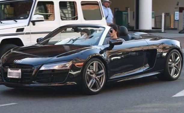 19岁就拥有了保时捷劳斯莱斯,19岁就拥有了保时捷