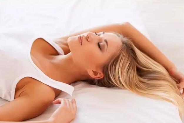 月经期腰酸痛能捶吗,经期腰酸疼千万别乱捶背