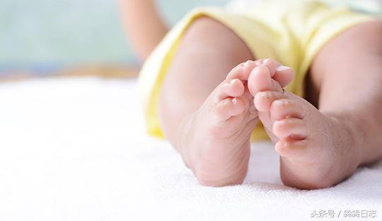 怎么判断宝宝彻底退烧的表现,周岁宝宝物理退烧的正确方法