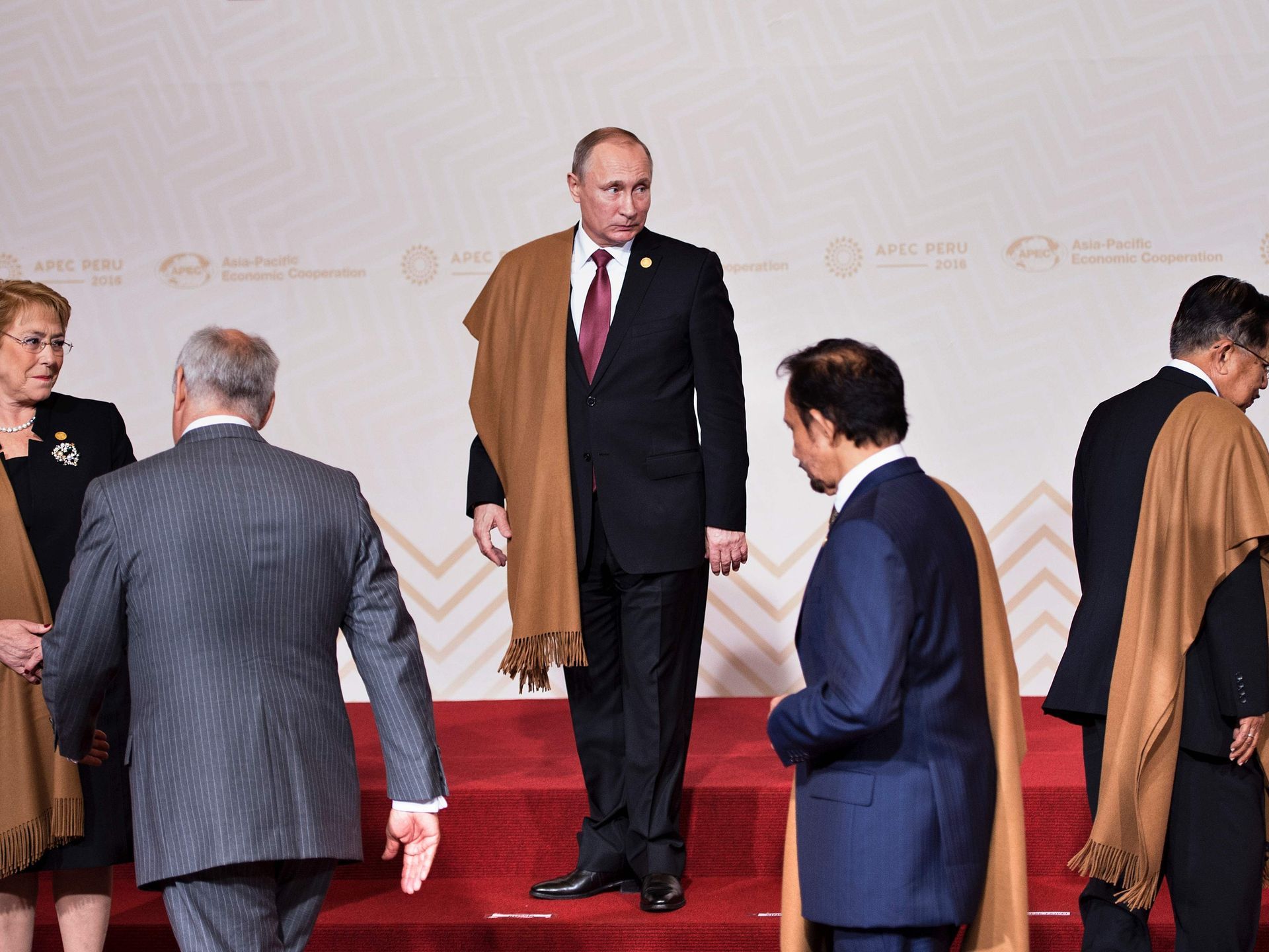 铁血汉子俄罗斯总统普京,普京铁血硬汉完整视频