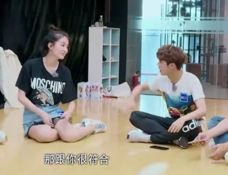 当鹿晗遇到关晓彤,鹿晗对乔欣有多宠