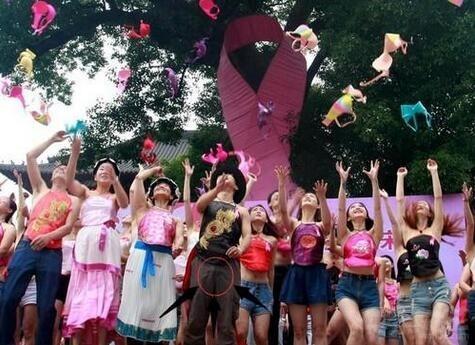 王楠微笑,王楠全程微笑享受比赛