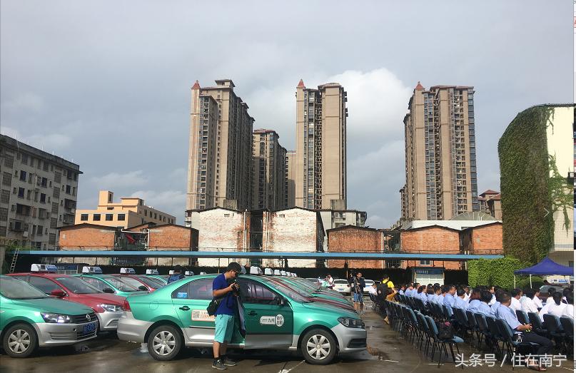 再也不怕南宁打车难！现在市民在这里发语音或定位就能叫到正规车