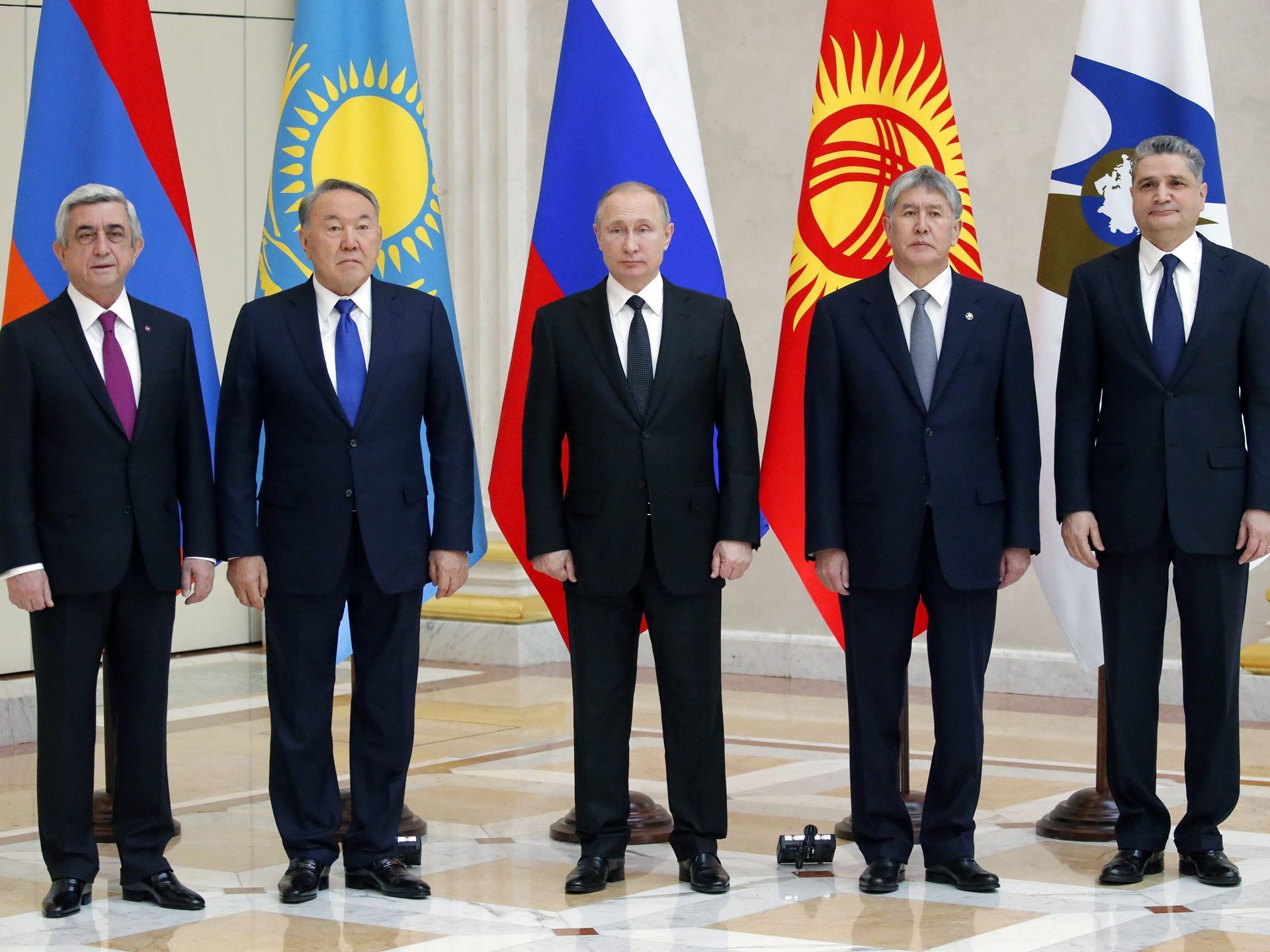 铁血汉子俄罗斯总统普京,普京铁血硬汉完整视频