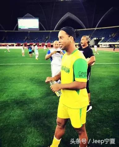 jeep牧马人纪录片,jeep牧马人撒哈拉2017