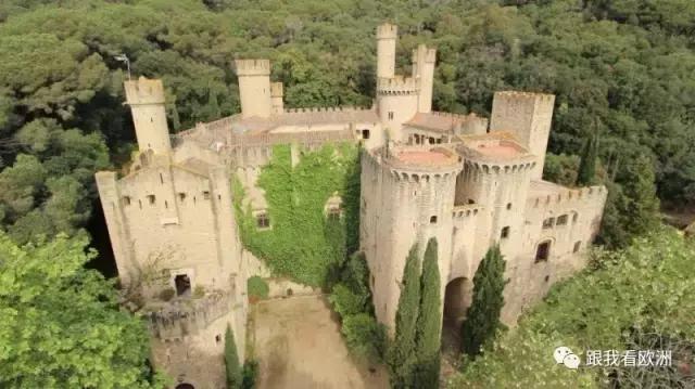 权力的游戏龙石岛取景,权力的游戏哪一集有镜头