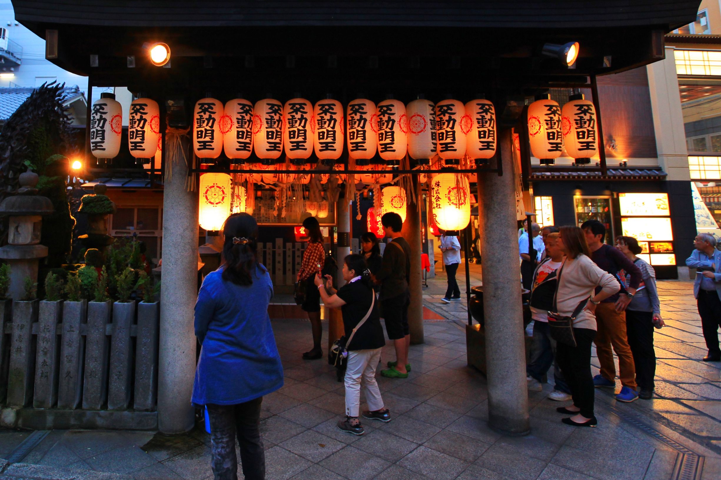 大阪这么好玩，为什么你只忙着买马桶圈？