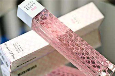 什么味道的香水约会适合,约会香水怎么喷