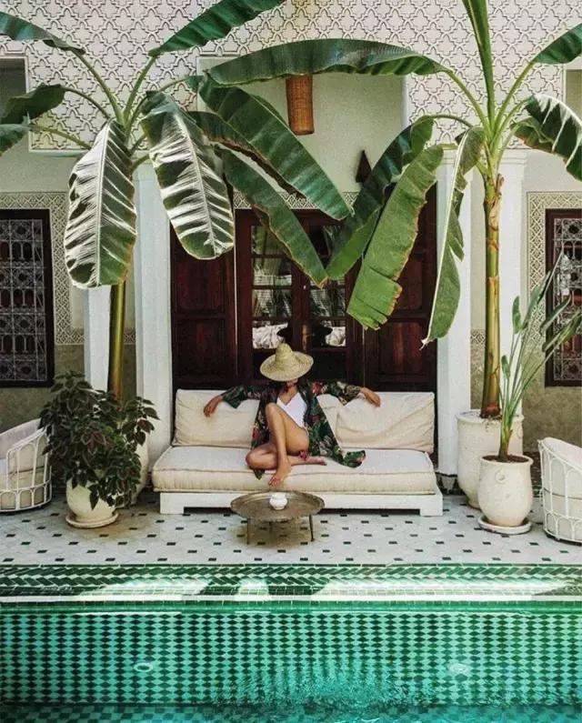 去旅游拍的风景照怎么发朋友圈,怎么给朋友圈的旅游照点评