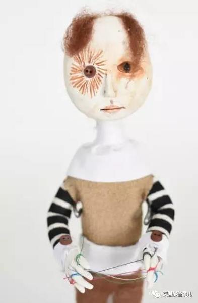 12岁，他用两年时间，做出这一整系列暗黑娃娃，有点厉害啊！