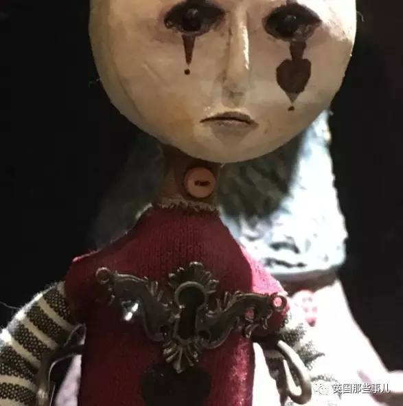 12岁，他用两年时间，做出这一整系列暗黑娃娃，有点厉害啊！