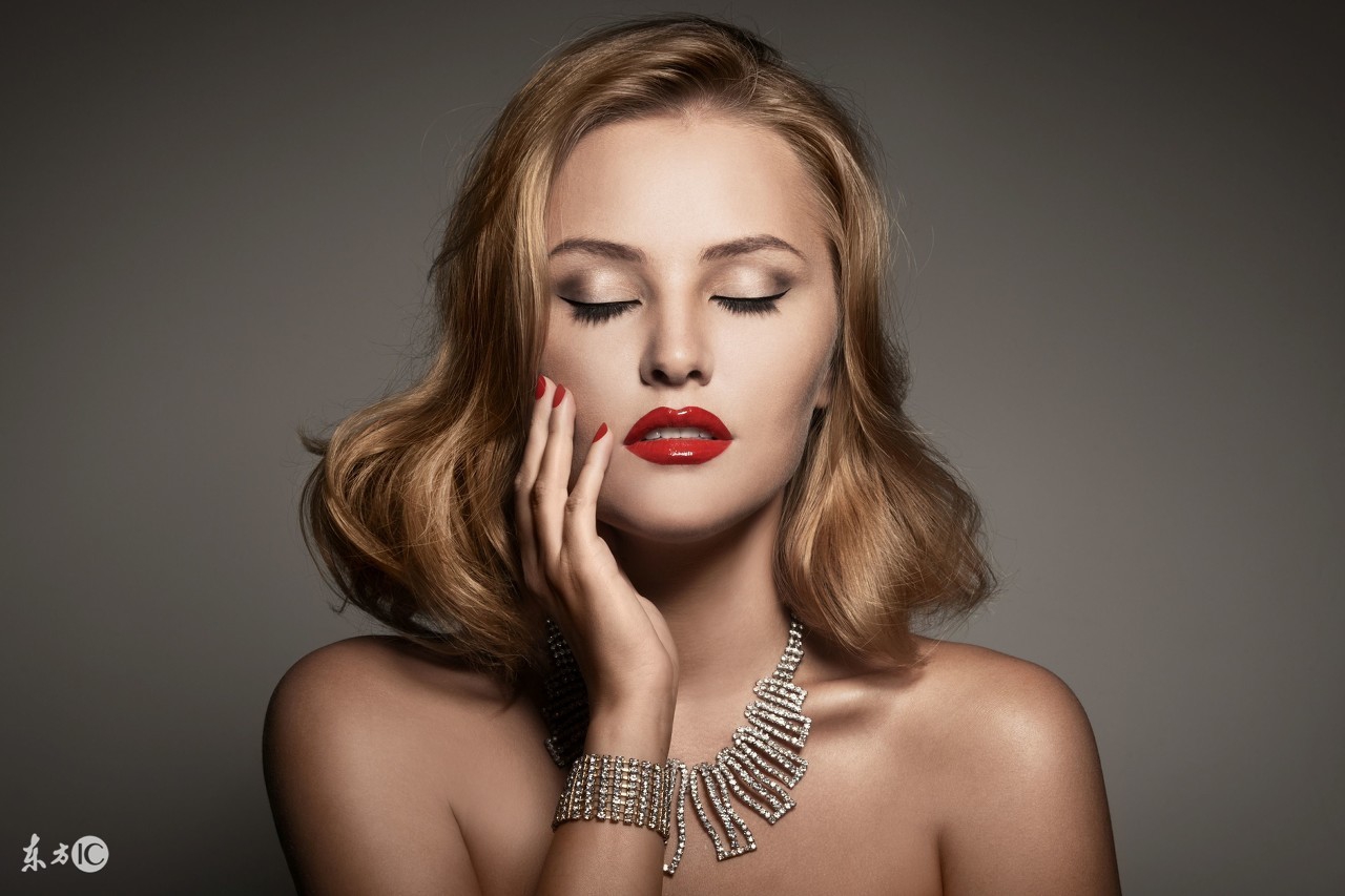 都说男人是感性动物对吗,男人都是下半心思考的动物