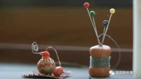 12岁，他用两年时间，做出这一整系列暗黑娃娃，有点厉害啊！