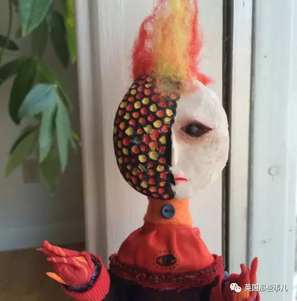 12岁，他用两年时间，做出这一整系列暗黑娃娃，有点厉害啊！