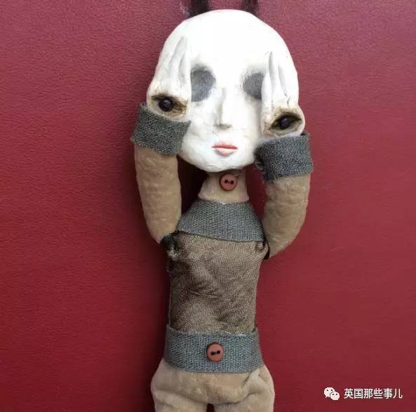 12岁，他用两年时间，做出这一整系列暗黑娃娃，有点厉害啊！