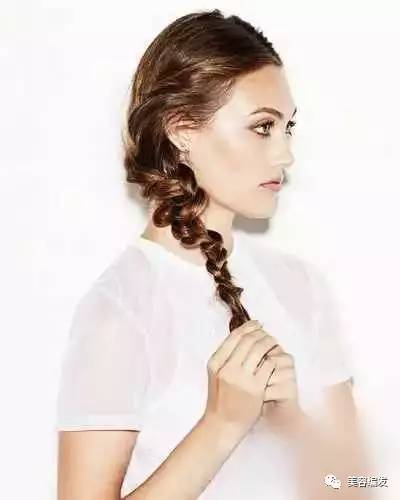 赵薇中餐厅编发,赵薇中餐厅编发视频