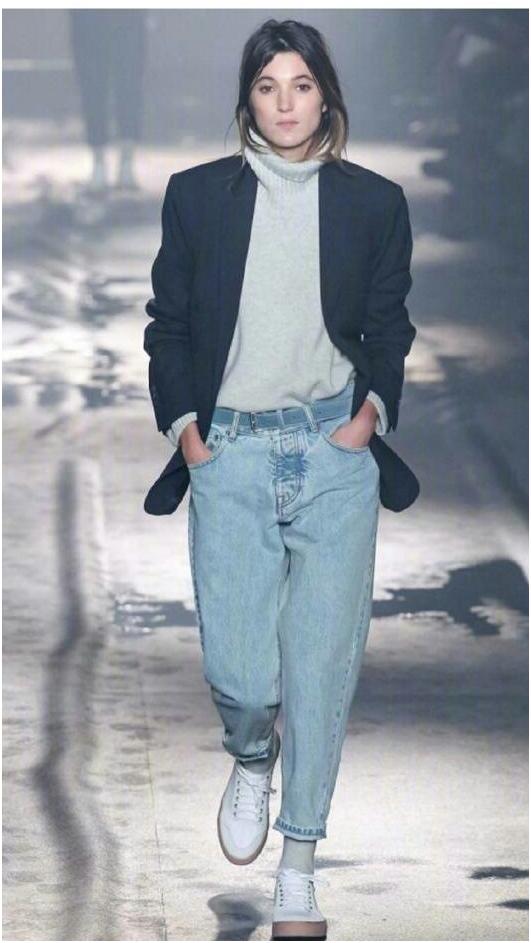 马住！女大学生需要的基础款的时尚单品