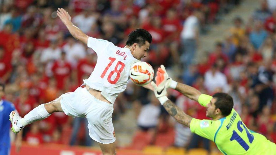 疯狂！国足五万球票售罄观赛热度高涨