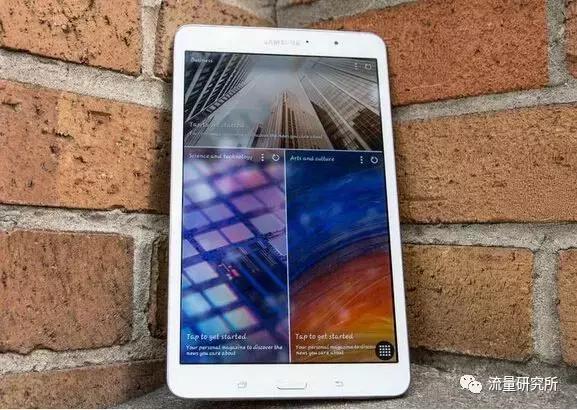 手机屏幕两边黑边怎么调全屏,为什么手机屏幕要有黑边