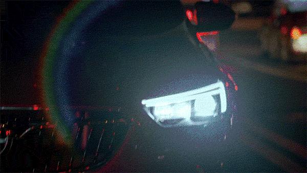 君威矩阵式大灯夜晚启动效果,新款君威大灯多少钱