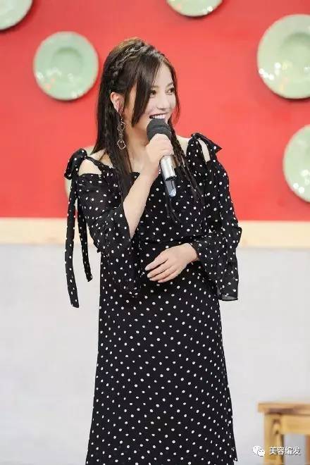 赵薇中餐厅编发,赵薇中餐厅编发视频