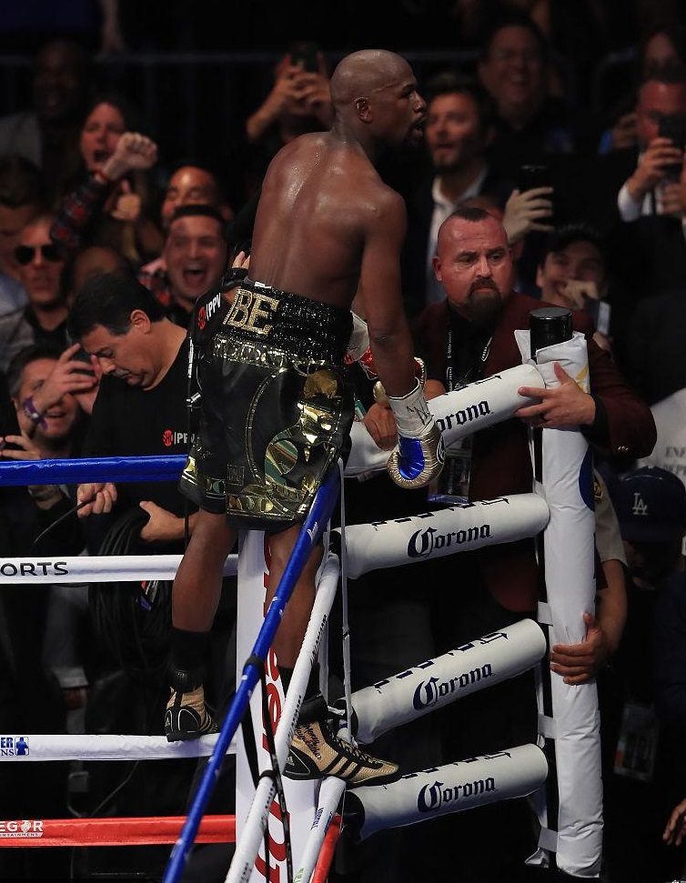 梅威瑟四场告捷视频,马西亚诺梅威瑟